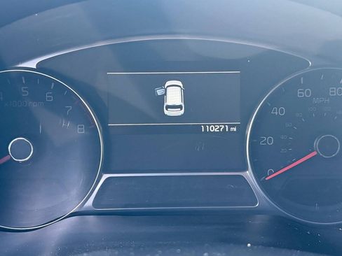 Used 2018 Kia Soul + FWD image 19