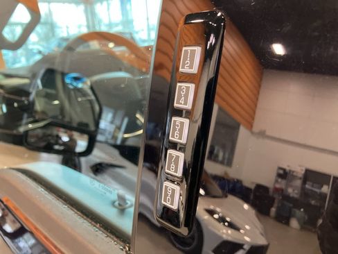 Used 2024 Ford F150 Platinum w/ FX4 Off-Road Package image 12