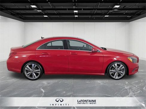 Used 2019 Mercedes-Benz CLA 250 4MATIC image 6