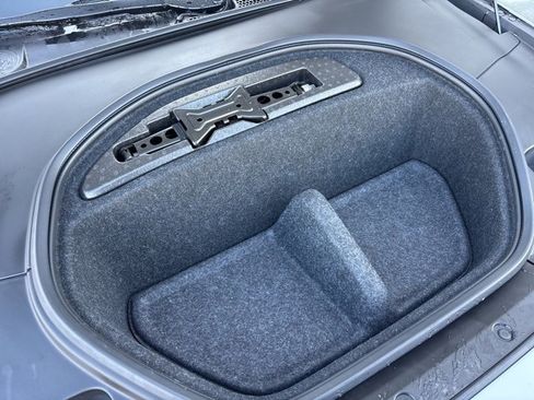 Used 2021 Polestar Polestar 2 w/ Performance Package image 27