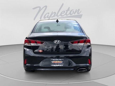 Used 2018 Hyundai Sonata SE FWD image 4