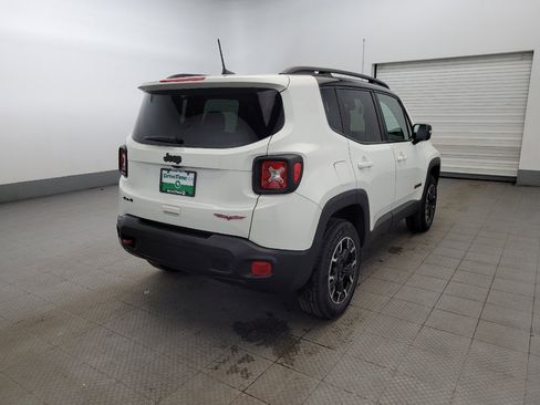 Used 2023 Jeep Renegade Trailhawk image 9