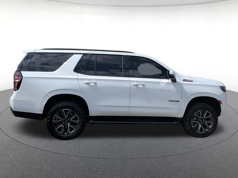 Used 2023 Chevrolet Tahoe Z71 w/ Luxury Package AWD/4WD image 6