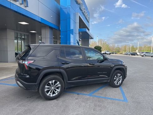 Used 2025 Chevrolet Equinox LT AWD/4WD image 19