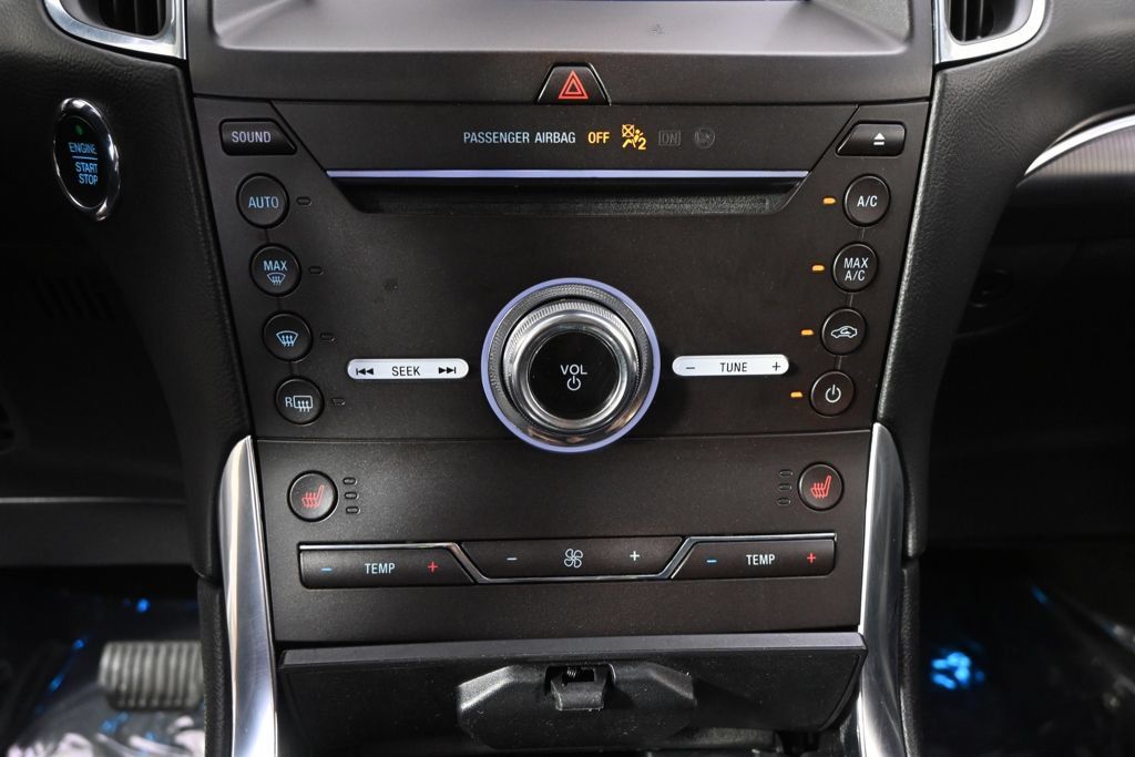 Used 2019 Ford Edge Titanium FWD image 30