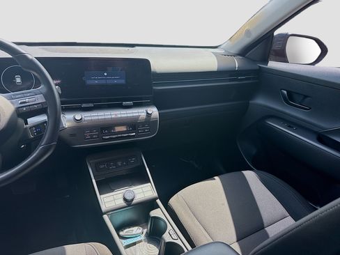 Used 2024 Hyundai Kona SEL w/ Convenience Package FWD image 22
