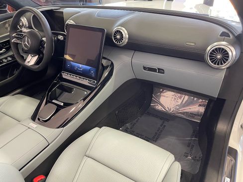 Used 2023 Mercedes-Benz SL 43 AMG image 46