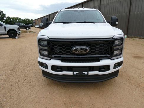 New 2026 Ford F350 Lariat w/ Black Appearance Package AWD/4WD image 10