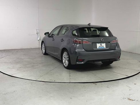 Used 2014 Lexus CT 200h image 3