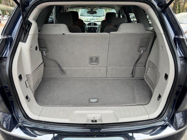 Used 2015 Buick Enclave Convenience FWD image 12