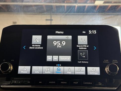 Used 2022 Mitsubishi Outlander SE AWD/4WD image 17