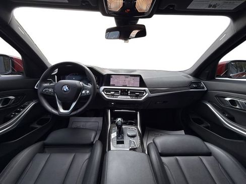 Used 2020 BMW 330i xDrive Sedan w/ Convenience Package AWD/4WD image 29