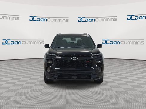 New 2026 Chevrolet Traverse RS w/ LPO, Floor Liner Package AWD/4WD image 3