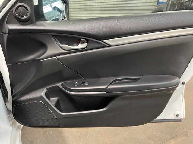 Used 2021 Honda Civic Sport image 11