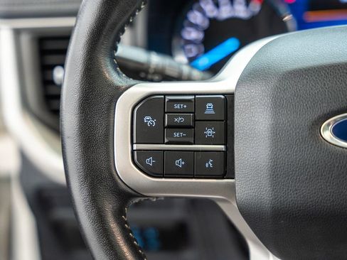 Used 2022 Ford Expedition XLT AWD/4WD image 35