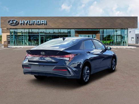 New 2026 Hyundai Elantra Sport FWD image 7