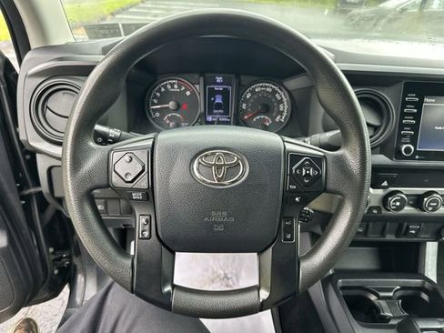 Used 2020 Toyota Tacoma SR AWD/4WD image 13