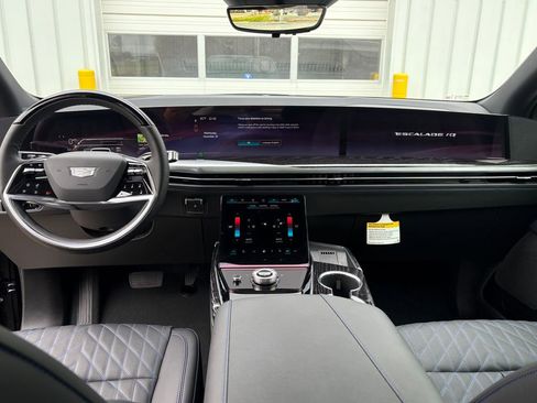 New 2026 Cadillac Escalade IQ Sport 1 w/ LPO, Floor Liner Package image 50