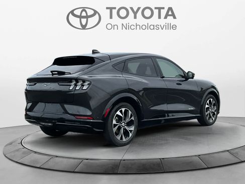Used 2021 Ford Mustang Mach-E Premium RWD image 5