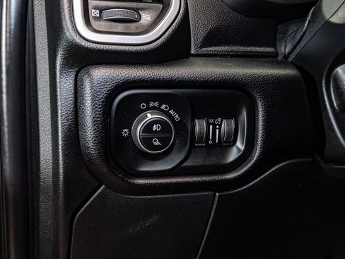 Used 2021 RAM 2500 Laramie image 17