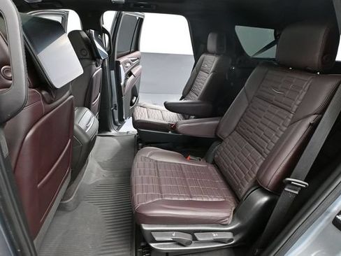 Used 2024 Cadillac Escalade V w/ LPO, ONYX Package AWD/4WD image 47
