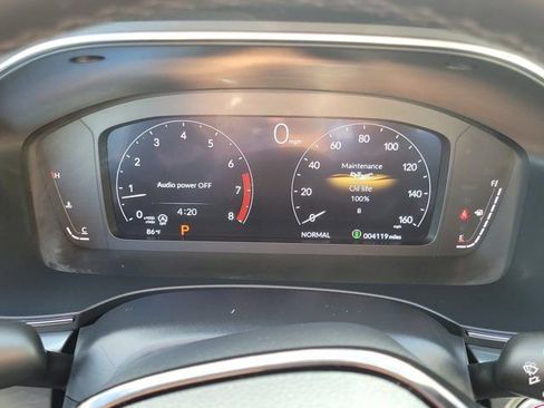 Used 2025 Acura Integra BASE image 16