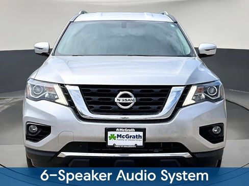 Used 2019 Nissan Pathfinder SV AWD/4WD image 2