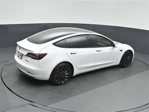 Used 2022 Tesla Model 3 Performance image 33
