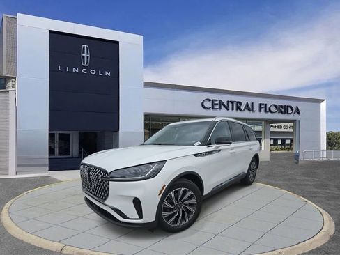 New 2025 Lincoln Aviator 2WD w/ Equipment Group 101A image 32
