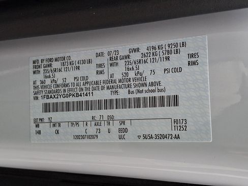 Used 2023 Ford Transit 350 XLT image 33