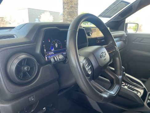 Used 2023 Chevrolet Colorado Trail Boss w/ LPO, Skid Plate Package AWD/4WD image 10
