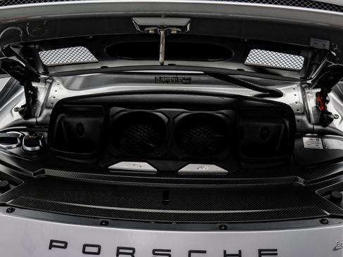 Used 2018 Porsche 911 GT3 w/ Sport Chrono Package image 80