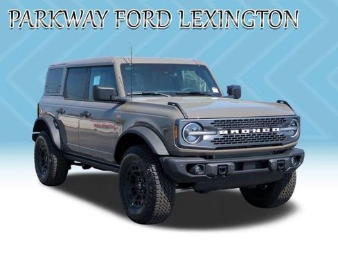 New 2026 Ford Bronco Badlands AWD/4WD image 3