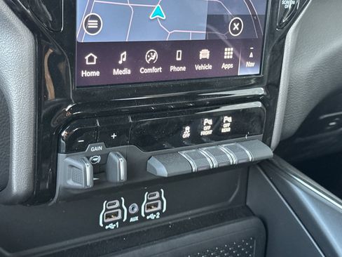 New 2026 RAM 1500 Laramie w/ Night Edition AWD/4WD image 19