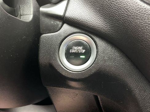 Used 2020 Chevrolet Equinox LT AWD/4WD image 19
