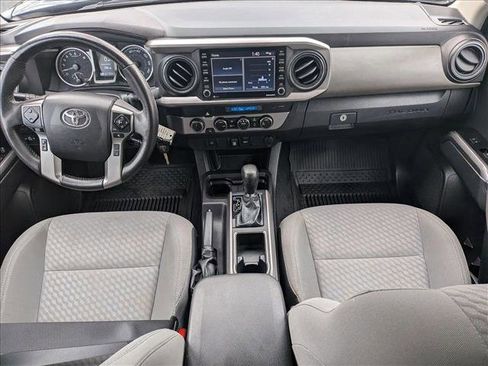 Used 2022 Toyota Tacoma SR5 image 15