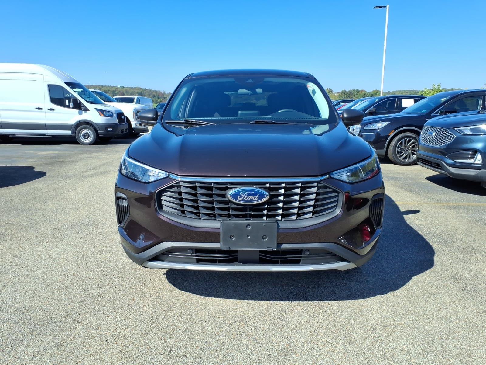 Used 2023 Ford Escape Active AWD/4WD image 2