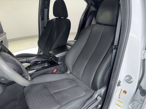 Used 2023 Mitsubishi Eclipse Cross LE AWD/4WD image 13