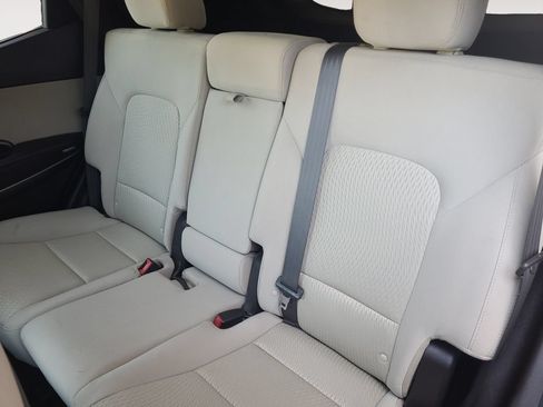 Used 2018 Hyundai Santa Fe Sport w/ 2.4L Value Package 02 FWD image 13