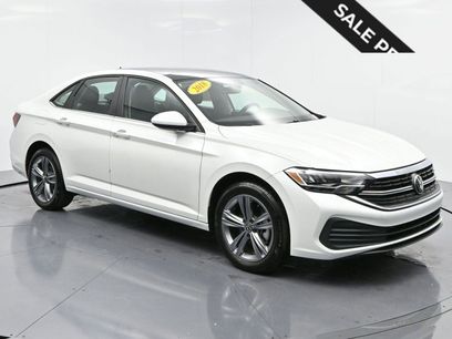 Used 2023 Volkswagen Jetta SE