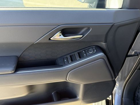 New 2026 Lexus GX 550 AWD/4WD image 18
