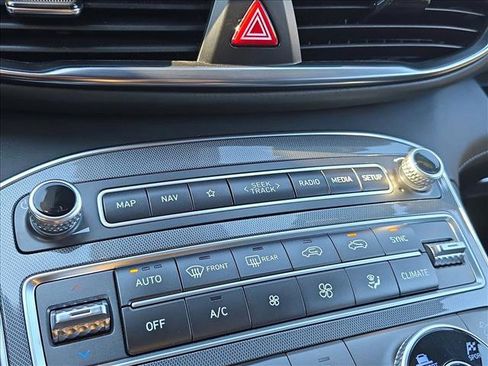 Certified 2023 Hyundai Santa Fe Calligraphy image 13