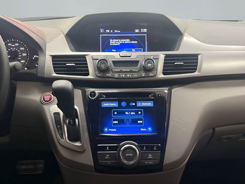 Used 2014 Honda Odyssey EX-L image 26