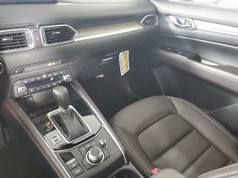 Certified 2025 MAZDA CX-5 Signature image 17