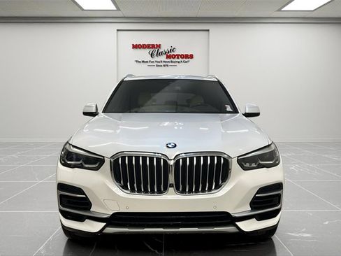 Used 2022 BMW X5 xDrive40i w/ Premium Package image 2