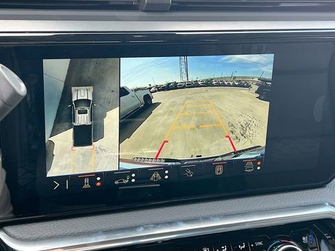 New 2026 GMC Sierra 2500 Denali w/ Denali Reserve Package image 9