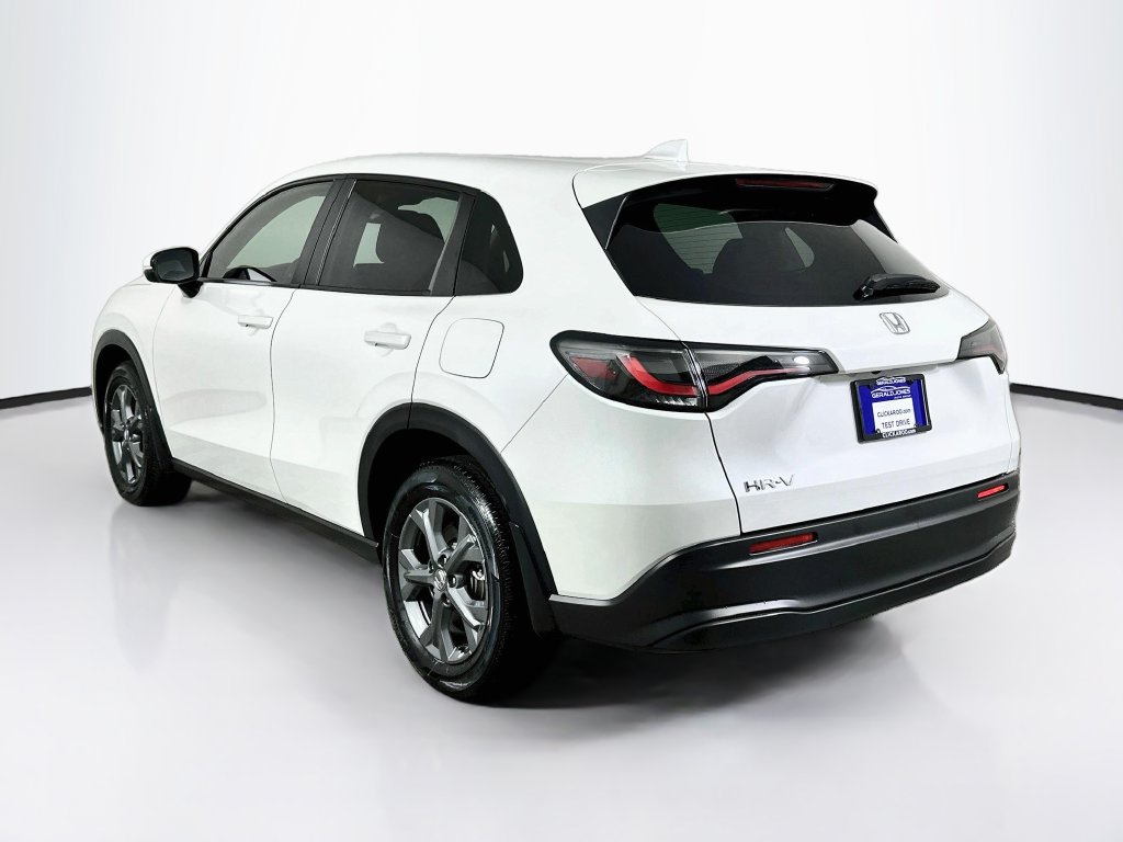 Certified 2026 Honda HR-V LX image 6