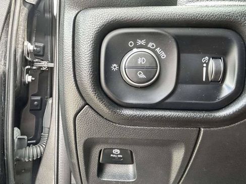 Used 2023 RAM 1500 Big Horn RWD image 25