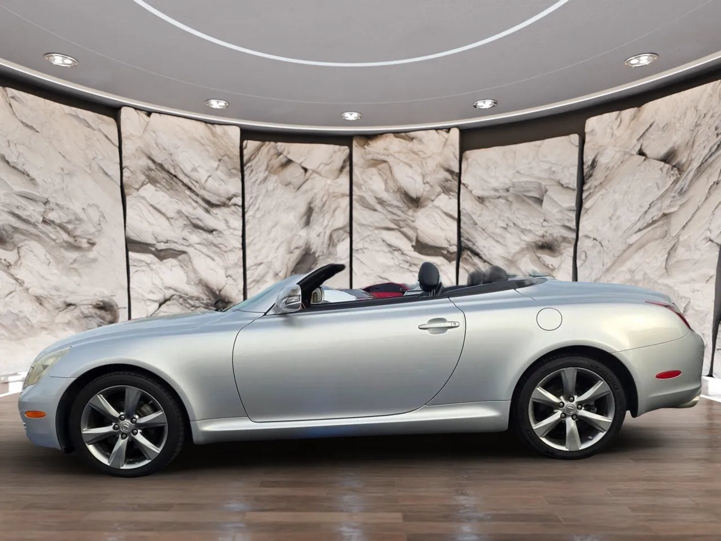 Used 2010 Lexus SC 430 Convertible RWD image 6