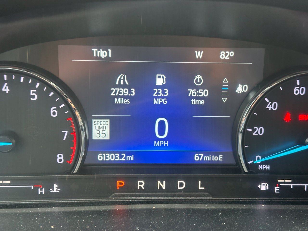 Used 2022 Ford Explorer Limited w/ Equipment Group 301A RWD image 5